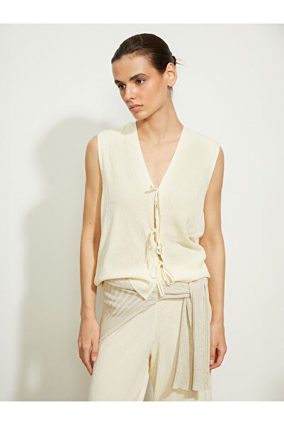 LC Waikiki Lcwaikiki Classic Yellow V-Neck Tie-Up Women's Knitwear Vest