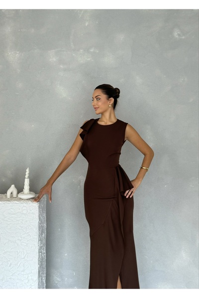 Nesil Asimetrik Kesim Eteği Ve Tek Kolu Volanlı Şık Özel Gün Kadın Davet Elbisesi