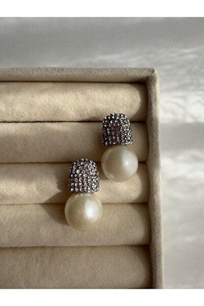 BERFACCESSORIES أقراط اللؤلؤ والحجر