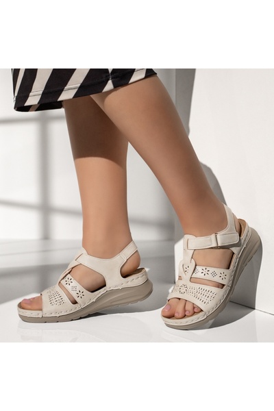 Modlet.ro Sandale bej cu platformă perforată pentru femei MOD13385