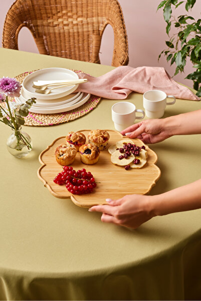 Karaca Bambu Rosa Flower Shaped Presentation Board 32 cm