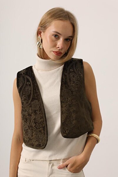 Chef d'atelier Kadın Etnik Desenli İşlemeli Kadife Yelek