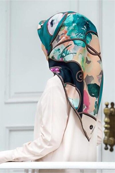 Vissona وشاح تيفيل الحريري 17561 - 0041 - 0033 نمط باتيك باللون الأزرق الداكن...