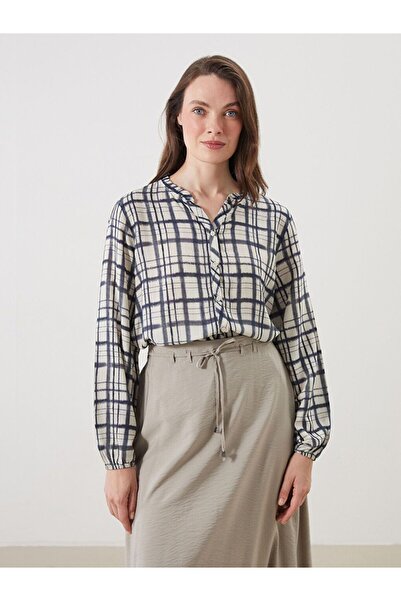 LC Waikiki LCW Grace Fırfırlı Kaçık Yaka Ekose Kadın Gömlek