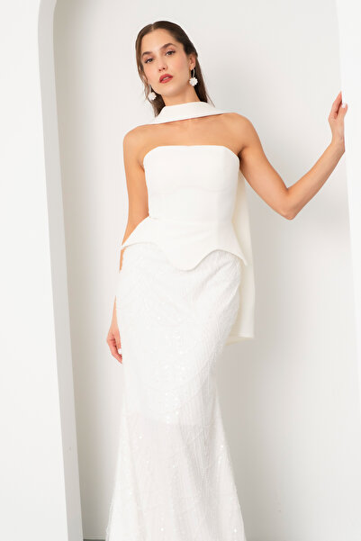 Lafaba Kadın Beyaz Straplez Taşlı Uzun Balık Abiye