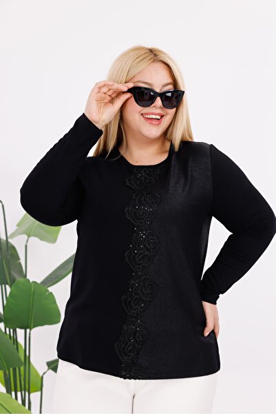 Siyezen Plus Size Rose Motif Detailed Blouse