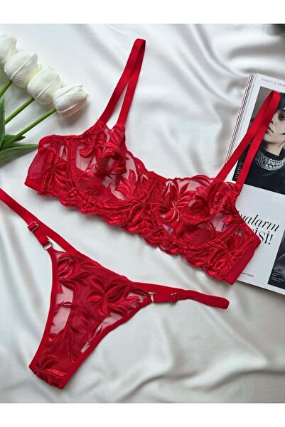 Maristea Floral Detailed Underwire Lingerie Thong Set