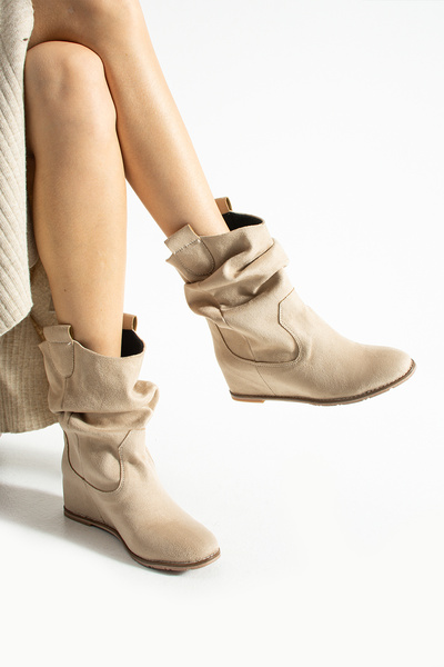 Yula Fashion Shoes Körüklü Gizli Topuk Kadın Süet Çizme (9cm)