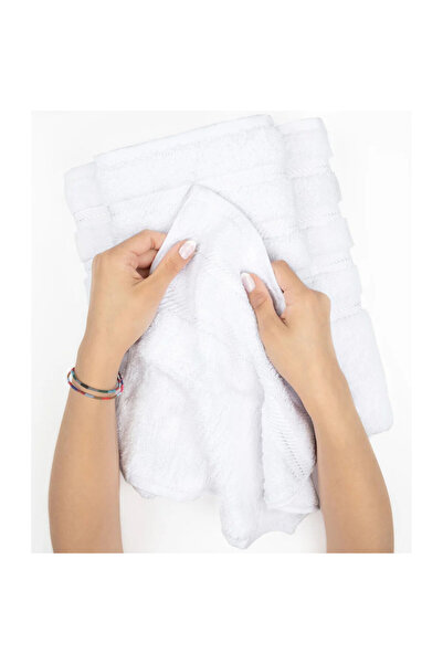 DAVEZA Set of 3 Premium Daveza Towels, 600 GSM, 100% Turkish Cotton, White Color