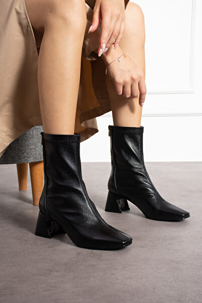 ELİSHA BUTİK Alvaro Siyah Renkli Baskı Desenli Streç Kadın Kalın Topuklu Bot