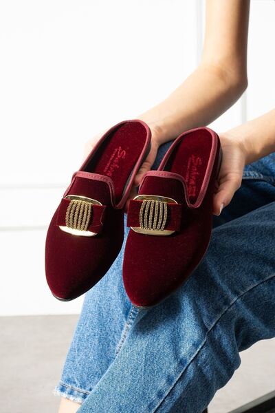 FUGA MODA Minea Burgundy Gold Buckle Velvet Textured Elegant Engagement Dowry...