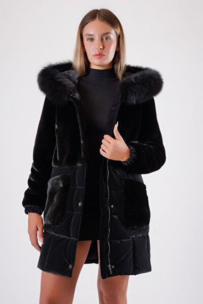 Leather Club Siyah Mat Fox Kürk Aksesuarlı Puffer Yün Kaban