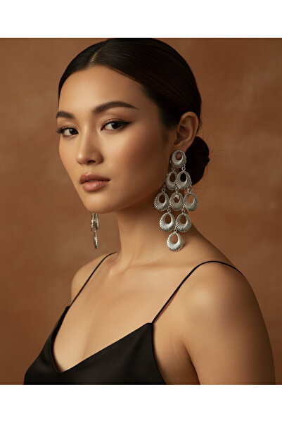 KANERUZ أقراط متدلية معدنية فضية اللون على شكل حلقة متعددة الخطوط (9 سم)