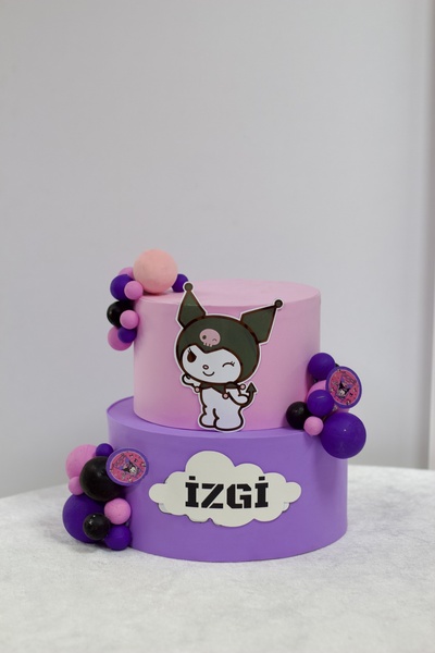 OGELAPARTY 🎂 Maket Pasta – Gerçek Görünümlü Dekoratif Pasta 🎉