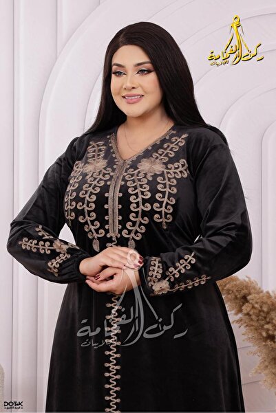 Generies High quality velvet Arabic jalabiya with a wonderful design