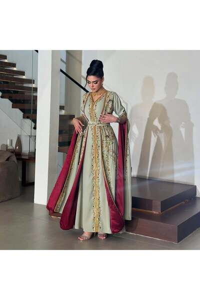 Generic A luxurious two-piece jalabiya with luxurious hand embroidery, inlaid with shiny zircon stones for a sophisticated and elegant look.