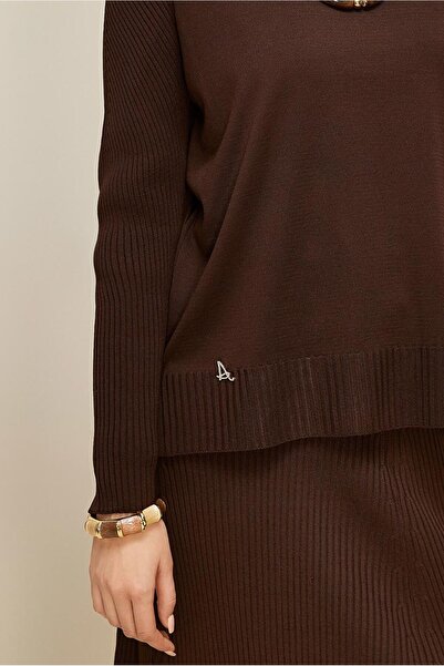 Alvina Tricot Suit with Skirt 45860