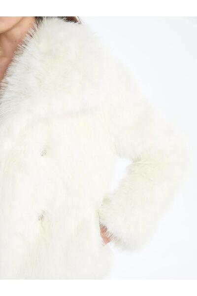 LC Waikiki Γυναικείο γούνινο παλτό με γιακά σε εκρού χρώμα