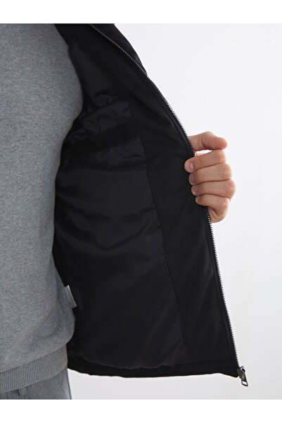 LC Waikiki LCW Vision Standard Fit Stand Collar Men's Inflatable Vest