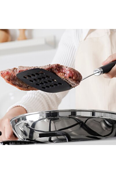 Prestige Easy Prep Slotted Turner | PR49274