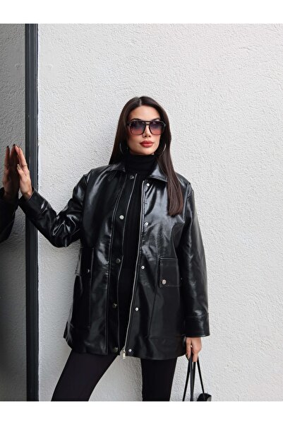 ESRAHELVACI Блестящо кожено яке с шипове