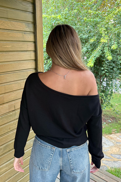 la & vetta Black Open Shoulder Soft Sweatshirt