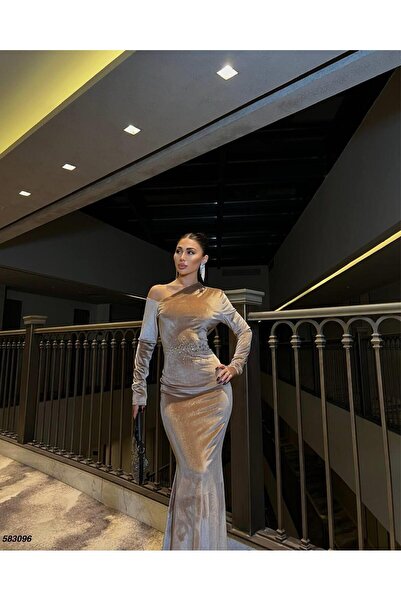 Modafeminen Μακρύ βραδινό φόρεμα, Φόρεμα με κόψιμο ψαριού / Μακρύ φόρεμα που εφαρμόζεται στο σώμα MINK 583096