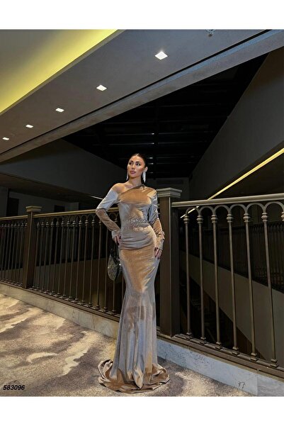 Modafeminen Μακρύ βραδινό φόρεμα, Φόρεμα με κόψιμο ψαριού / Μακρύ φόρεμα που εφαρμόζεται στο σώμα MINK 583096