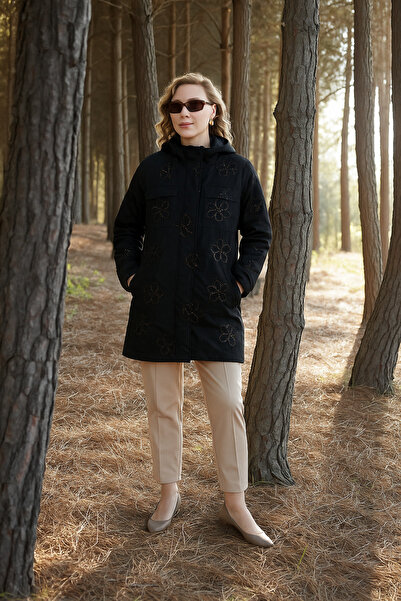 Moodbasic Premium by Pul Embroidered Quilted Lined Coat