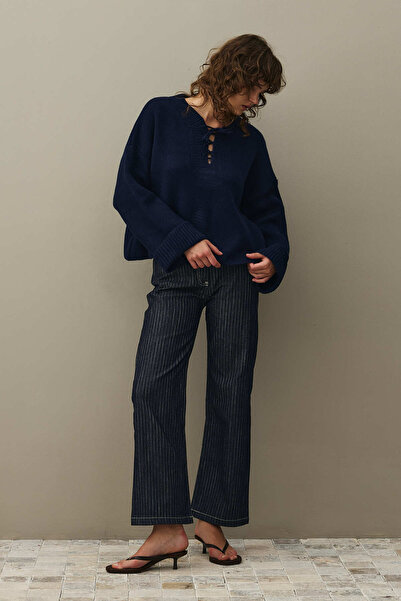 Fahhar Lace Detailed Sweater Navy Blue