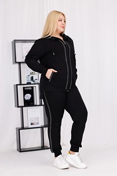 Siyezen Plus Size Crystal Stone Detailed Suit