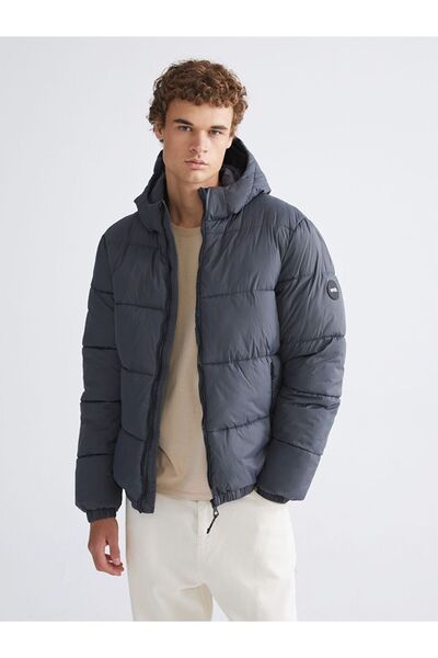 LC Waikiki Palton puf pentru bărbați cu glugă standard XSIDE