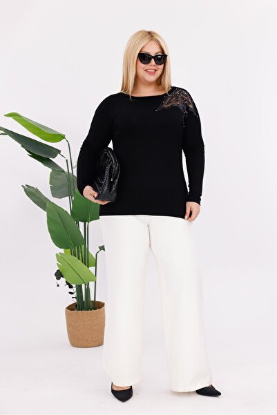 Siyezen Plus Size Star Pearl Blouse