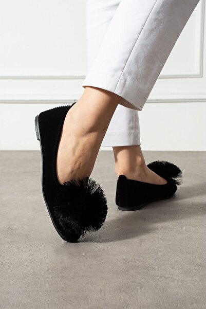 FUGA MODA Siona Black Pompom Velvet Textured Elegant Engagement Dowry Bag Guest House Bag