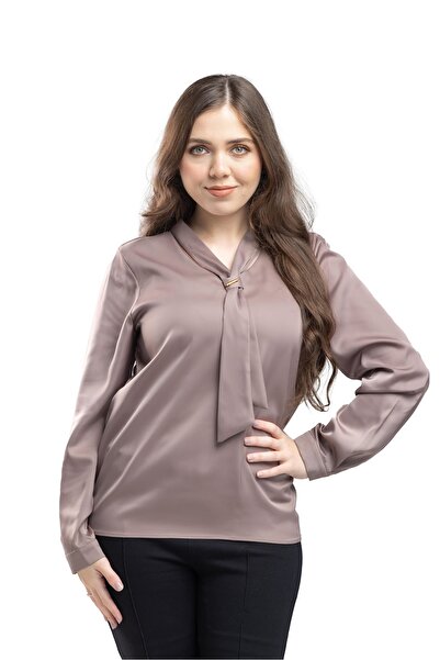 SUGA Chic satin blouse
