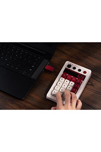 8Bitdo Retro 18 Fami Edition Kablosuz Mekanik Numpad, Hesap Makinesi Modu, Windows ve Android Uyumlu