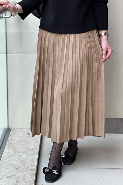 Ceremony Thin Pleated Suede Skirt