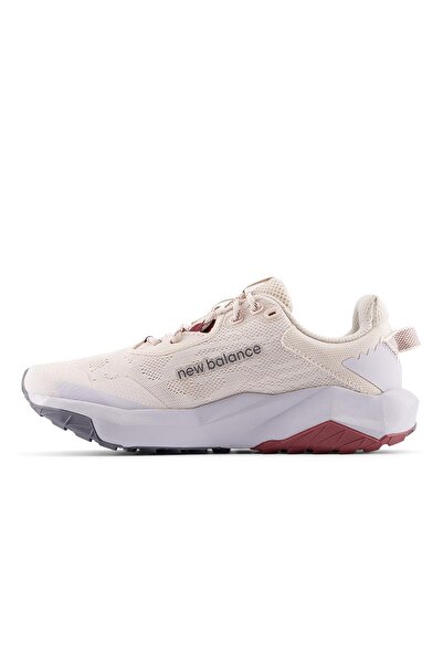 New Balance WTNTRCC6 Bej Kadın Yürüyüş/Koşu Ayakkabısı