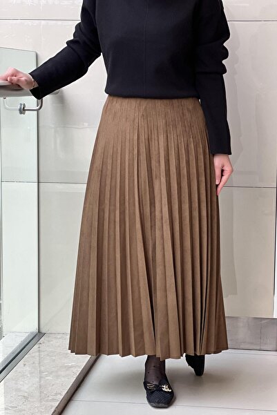 Ceremony Thin Pleated Suede Skirt
