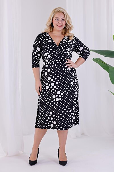 Madwilo Women's Black Asymmetrical Polka Dot Pattern Double Breasted Collar Elastic Waist Plus Size Dress