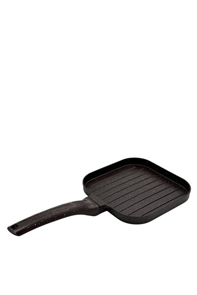 B&D مقلاة 18 سم