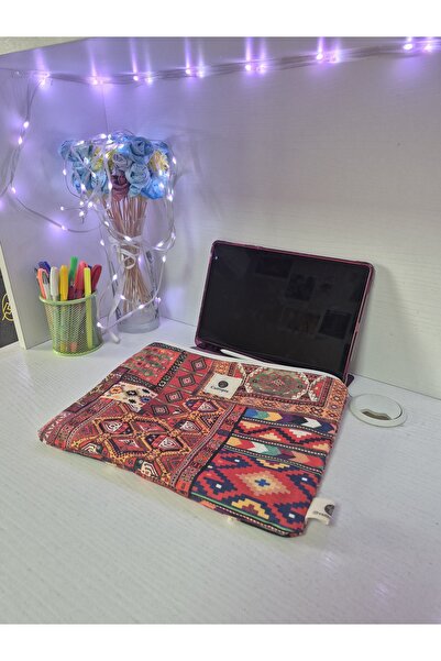 Calliopia Kilim Desenli Kitap/Tablet Kılıfı