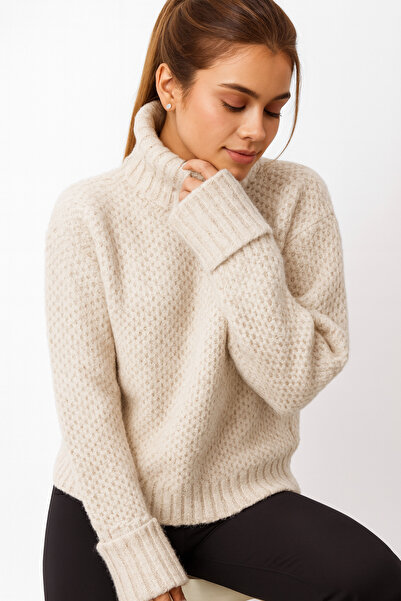 Hayalet Soft Textured Turtleneck Folded Sleeve Women's Knitwear Sweater