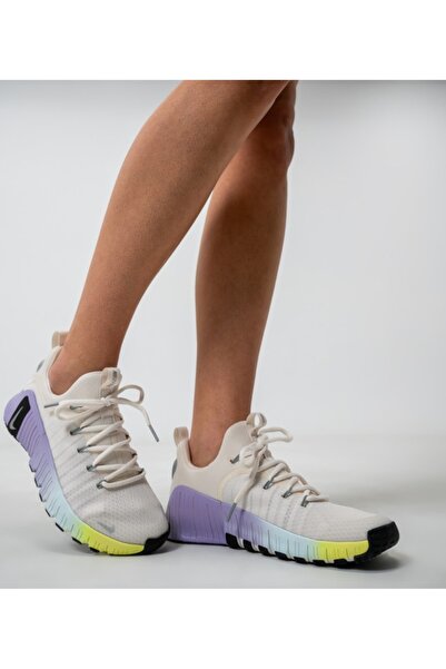 Nike Pantofi sport pentru femei Metcon 6 Special Edition gratuit