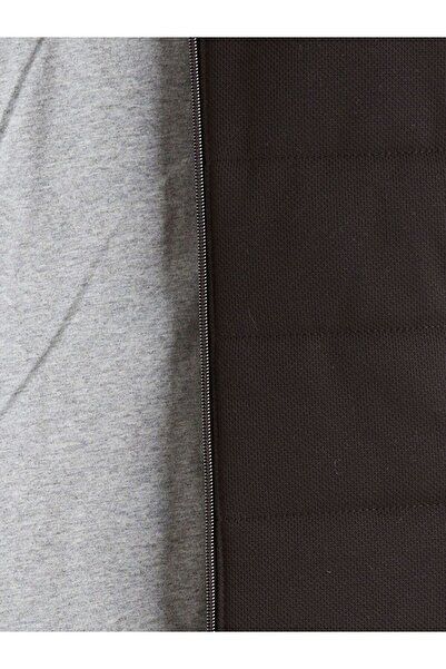 LC Waikiki LCW Vision Dik Yaka Erkek Çocuk Yelek