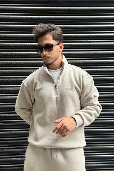 thesunfyre Men's Stand Collar 3 Thread Ribbed Zipper Detail Top and Bottom Set