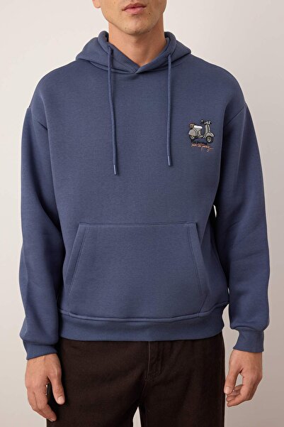 Trendyol Collection Світшот з капюшоном, з індіго-вишивкою, оверсайз/широкий крій, з флісовою підкладкою TMNAW25SW00016