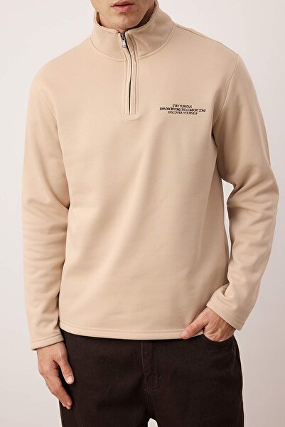 Trendyol Collection Beige Regular/Normal Cut Stand Collar Embroidered Fleece Lined Sweatshirt Tmnaw26Sw00026