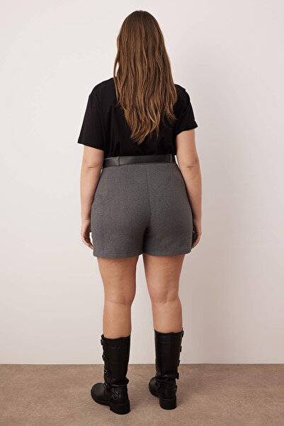 Trendyol Curve Gray Belted Cashmere Winter Mini Woven Shorts Skirt Tbbaw26Ap00001