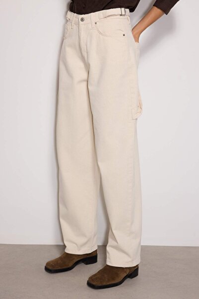 Trendyol Collection Ecru volný střih s vysokým pasem Carpenter Loose Baggy Jeans TWOAW24JE00308